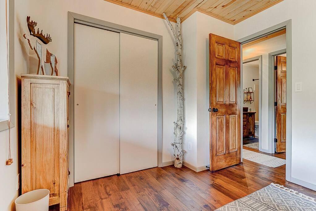 Monarch Landing, A Cozy Cabin W/360 Mountain Views كريبل كريك المظهر الخارجي الصورة